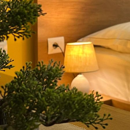 Koni'S Studio Apartments 티라나 외부 사진